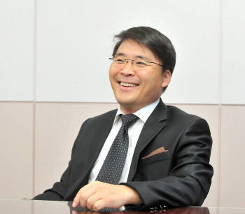 이디리서치 이미지