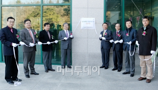 울산대학교기술지주 이미지