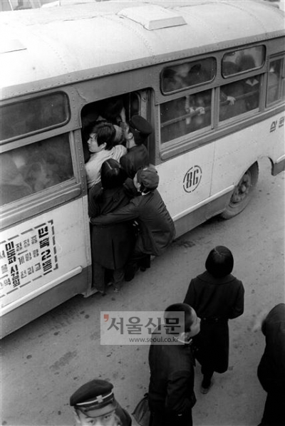 만원버스 이미지