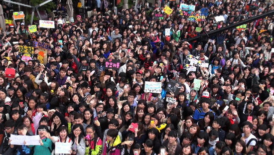 이분정도면 예능인으로써 이룰만한 커리어는 웬만큼 이뤘다고 생각함.jpg | 인스티즈
