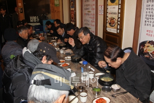 새벽인력 이미지