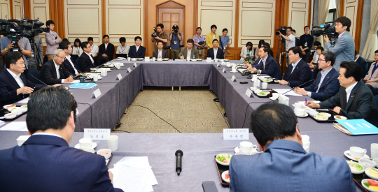 신흥국식당 이미지