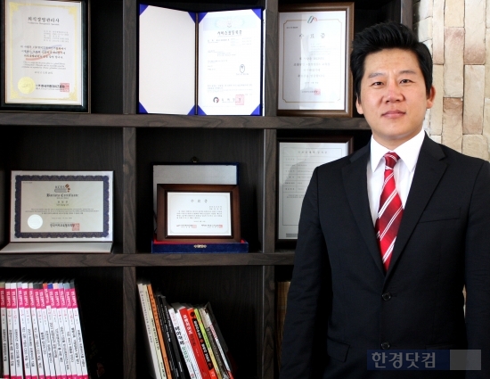 포트오브모카 이미지
