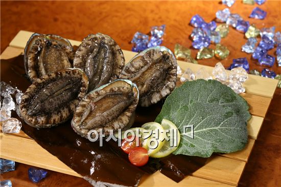 완도전복 이미지