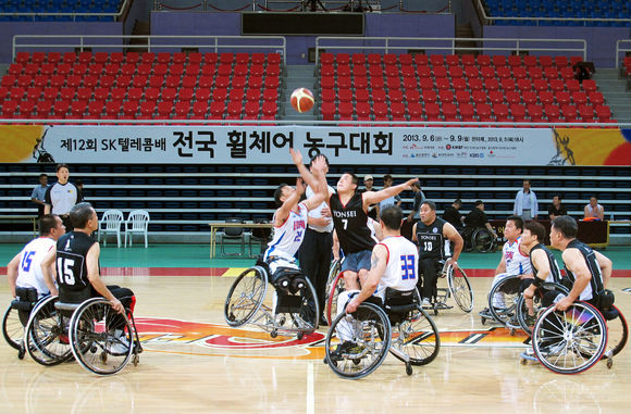 2002 텔레콤 이미지