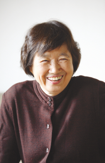 노란집 이미지