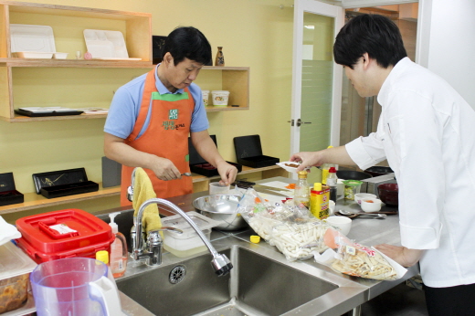 리치에프앤비 이미지