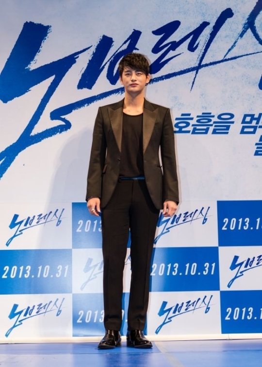 영화사 몸 이미지