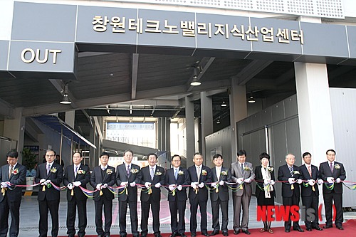 제이와이씨 이미지