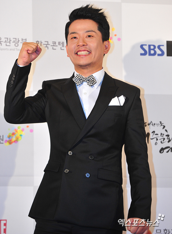 FOX  엔터테인먼트 이미지