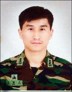 중대장 이미지