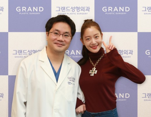21성형외과의원 이미지