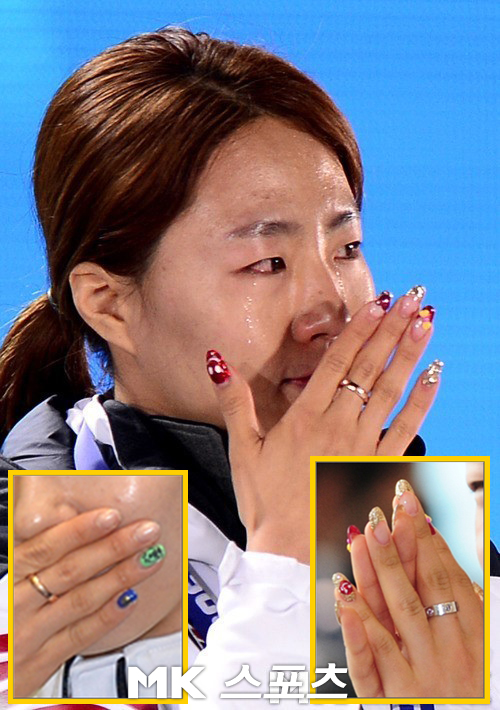 금빛네일 이미지