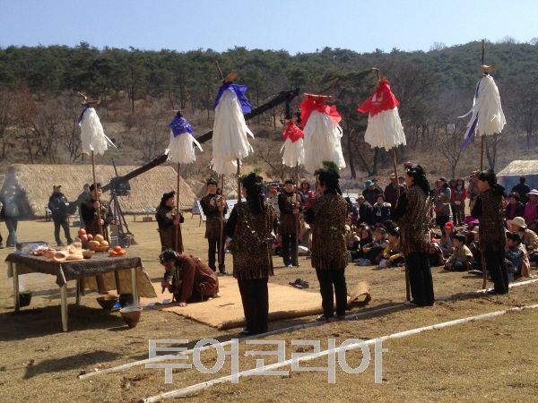 고인돌인력 이미지