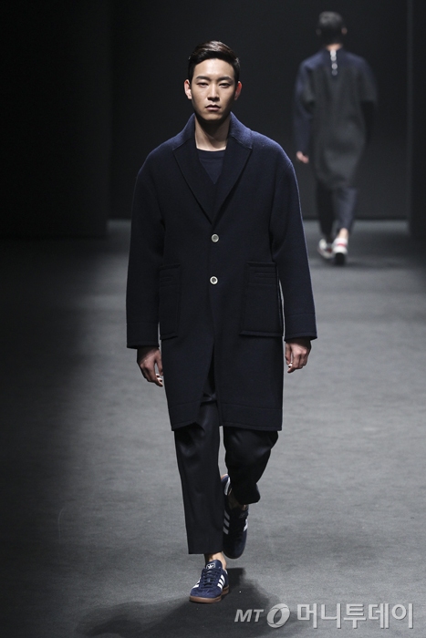 GROUNDWAVE 이미지