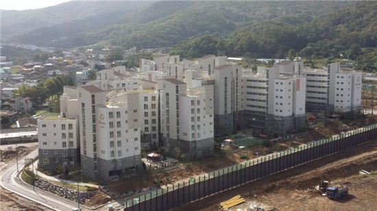 더시프트 이미지