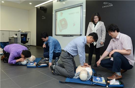 대한응급처치교육센터 이미지