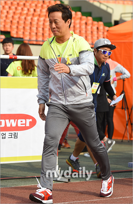 (주)힘찬걸음 이미지