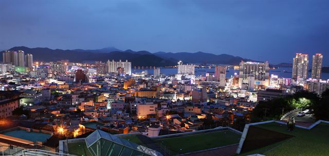 밤도시 이미지