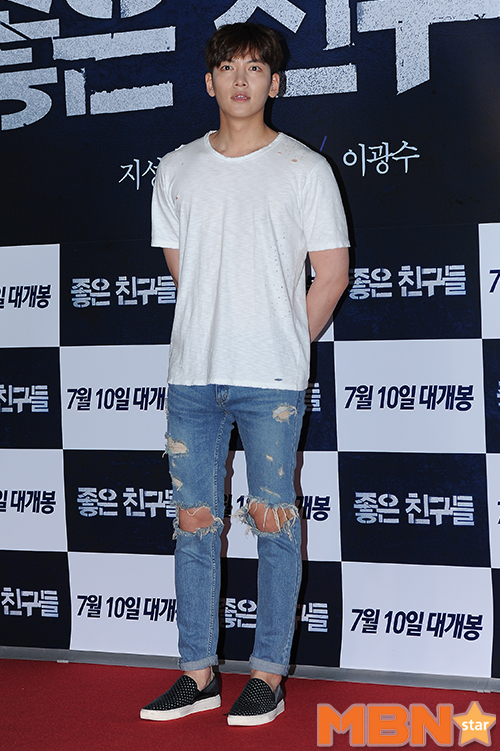 지창욱 '흰티에 청바지만 입어도' [MBN포토]