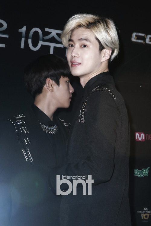금빛헤어 이미지