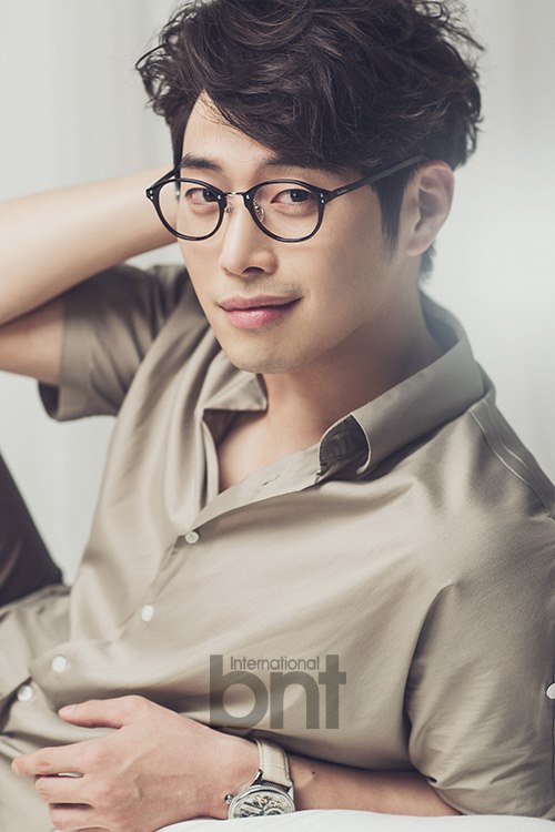 사진작가 섭외가 신의 한수였던 신문사 클라스 ㄷㄷㄷㄷㄷ.JPG | 인스티즈