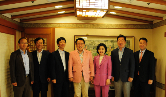 더베스트산업 이미지