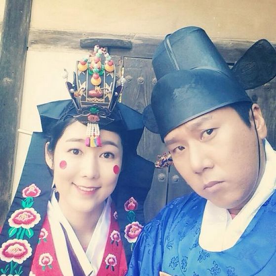연지곤지 이미지
