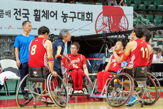 2002 텔레콤 이미지