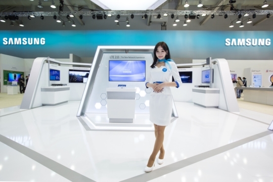 월드정보기술 이미지