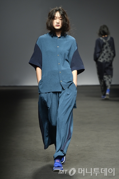GROUNDWAVE 이미지