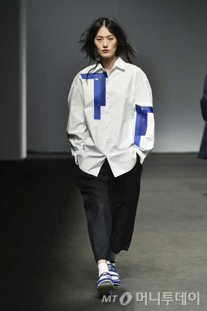 GROUNDWAVE 이미지