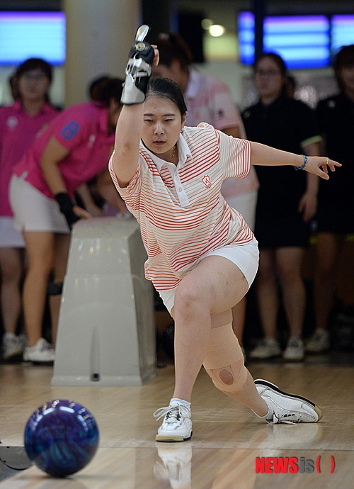팬볼링센터 이미지