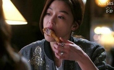프라이드치킨 이미지