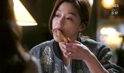 프라이드치킨 이미지