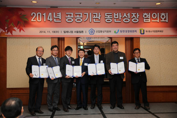 동서전시관 이미지