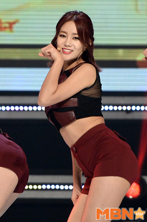 유나댄스 이미지