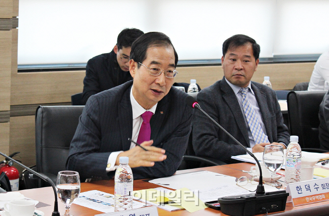 경남테크노파크항공우주센터 이미지