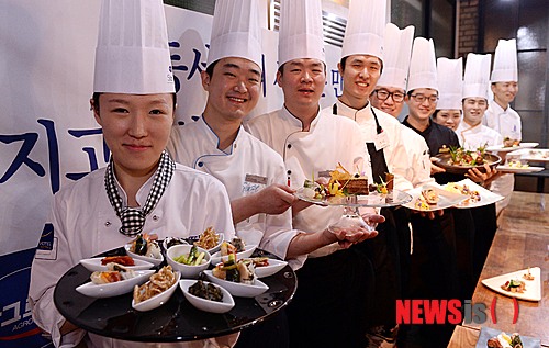 돼지수퍼 이미지