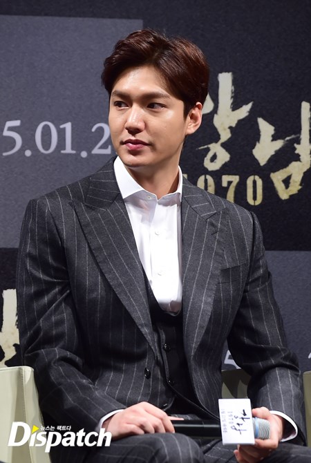 보조개 이미지