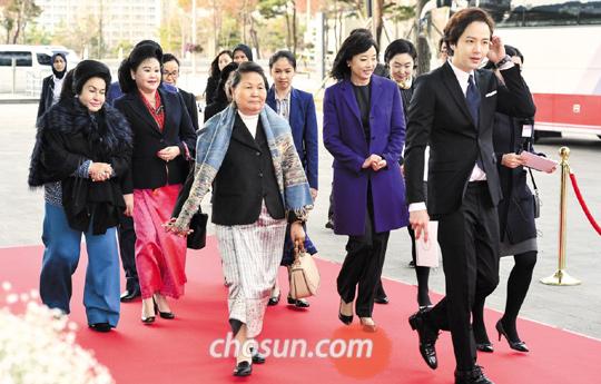 한국전통의전 이미지