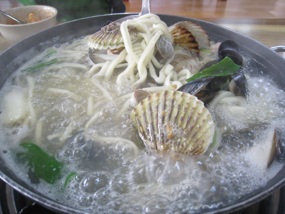서해바지락칼국수 이미지
