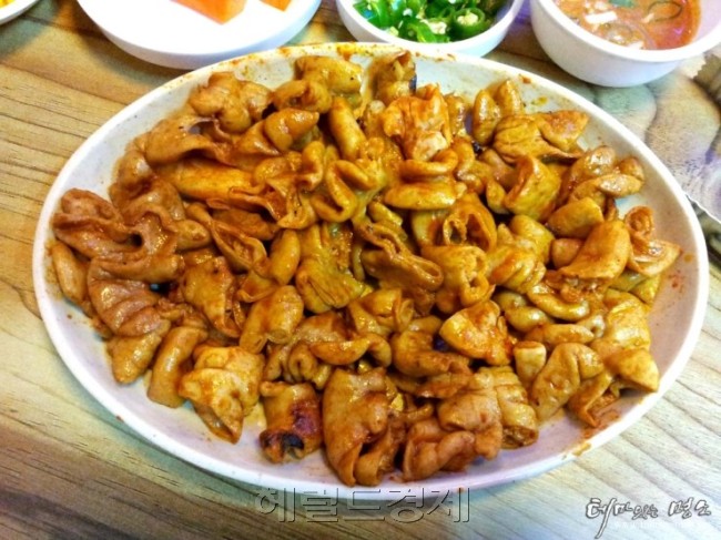 연탄불곱창구이전문 이미지
