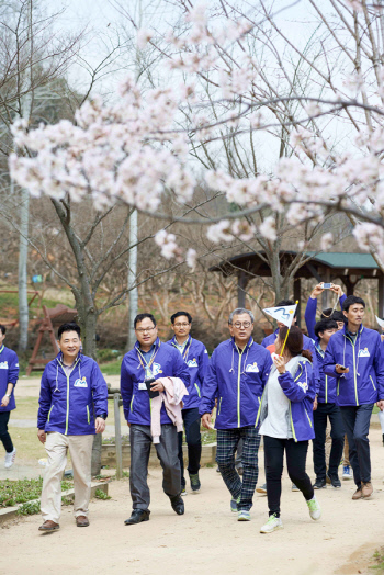 (주)코스글로벌 이미지