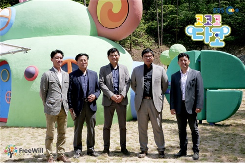 준 인터네셔널 이미지