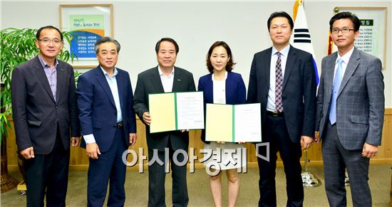 이드 이미지