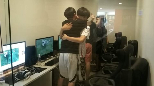 [도타2] 서버도 없는 열악한 환경에서 세계최강을 이기고 우승한 한국팀 MVP 피닉스 | 인스티즈