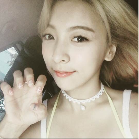 루나네일 이미지