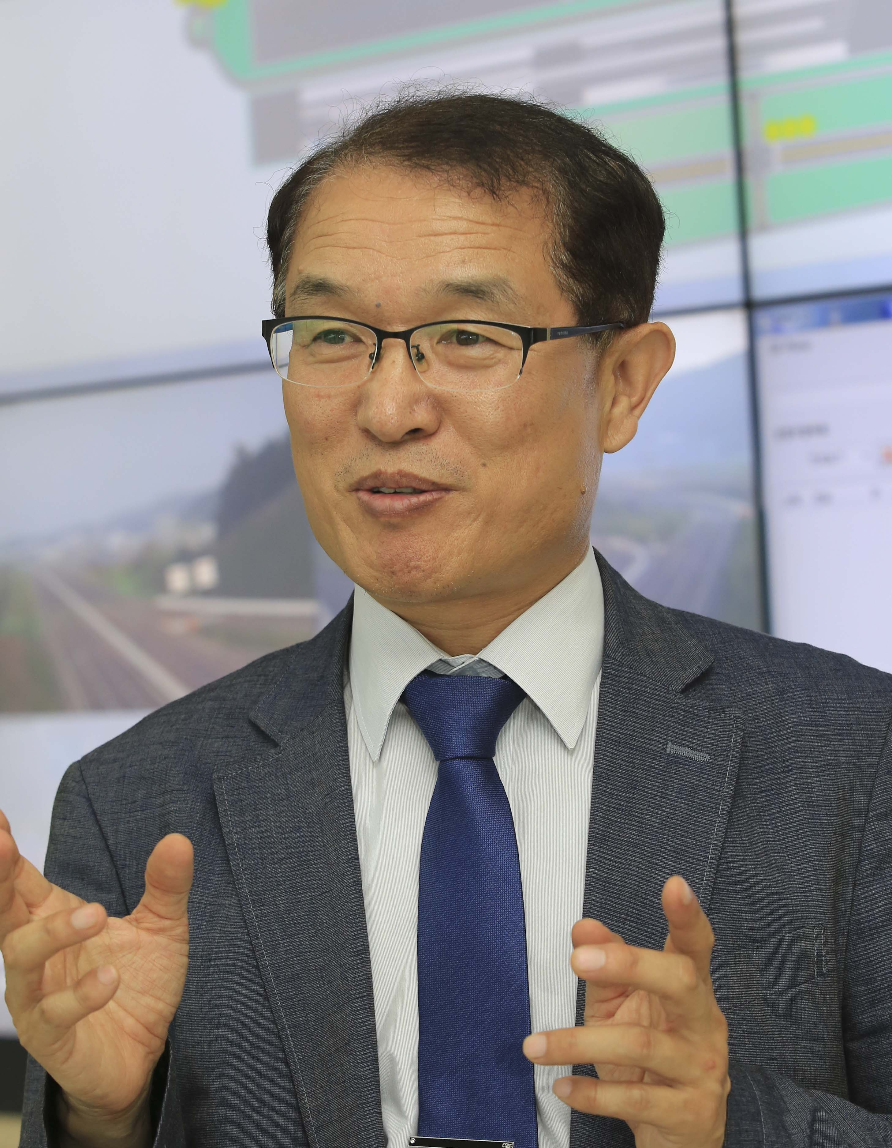 (재)지능형자동차부품진흥원 이미지