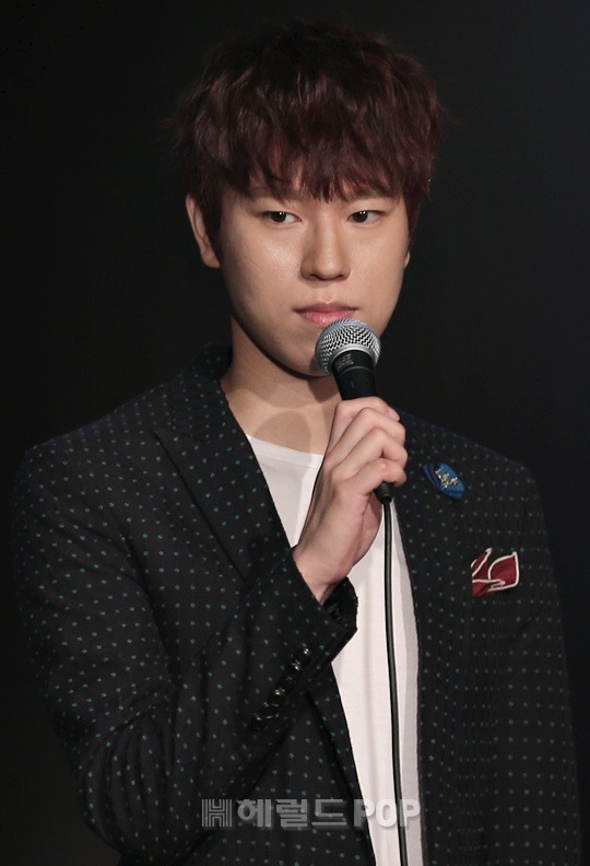 탁 이미지